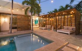 Boho Tamarindo (Adults Only)